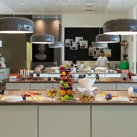 Clarion Hotel Arlanda Airport Terminal Kültér fotó