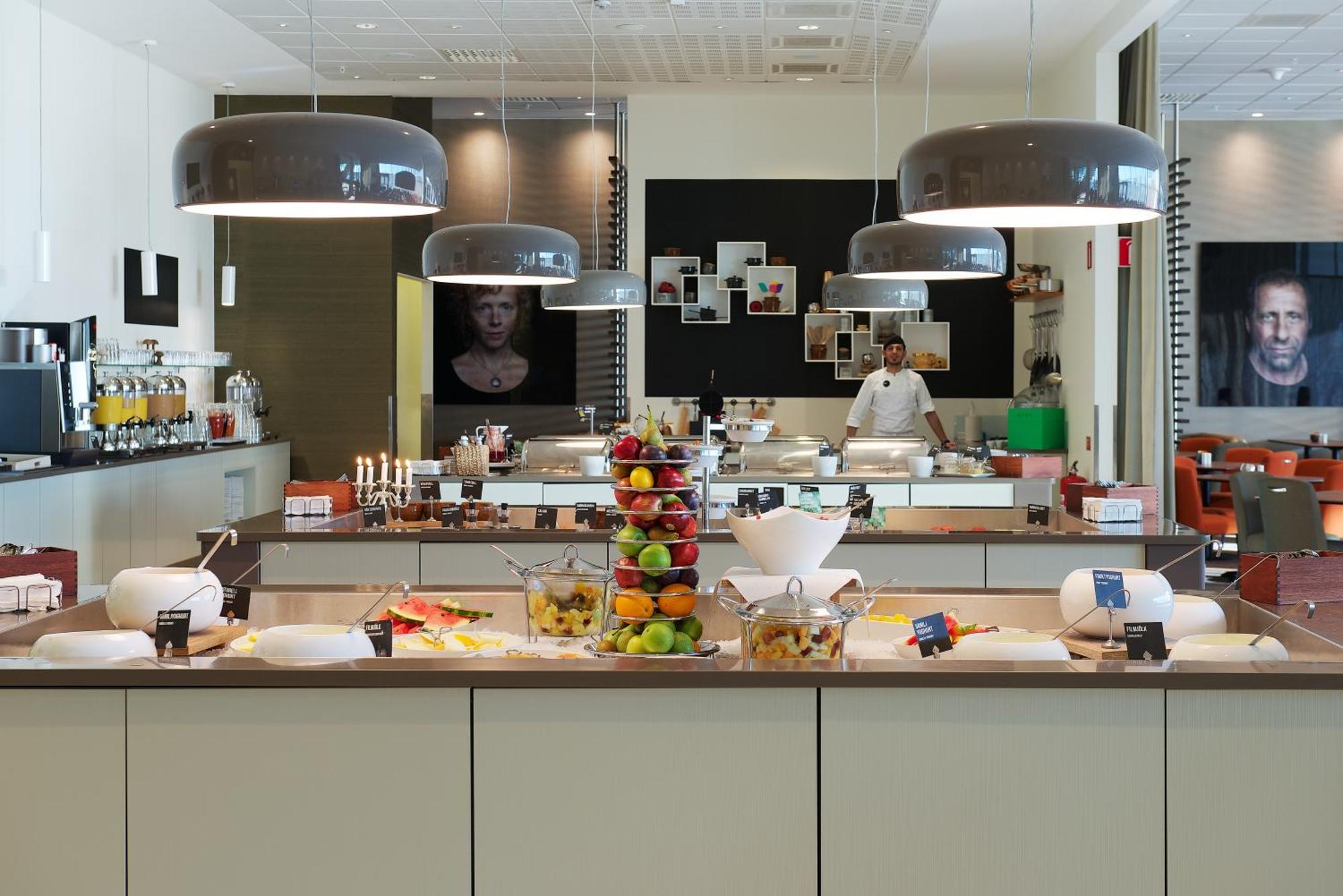 Clarion Hotel Arlanda Airport Terminal Kültér fotó